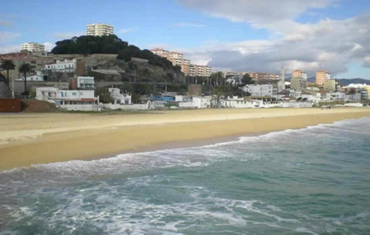Гостевой дом Masia Can Tramontana Tiana Экстерьер фото